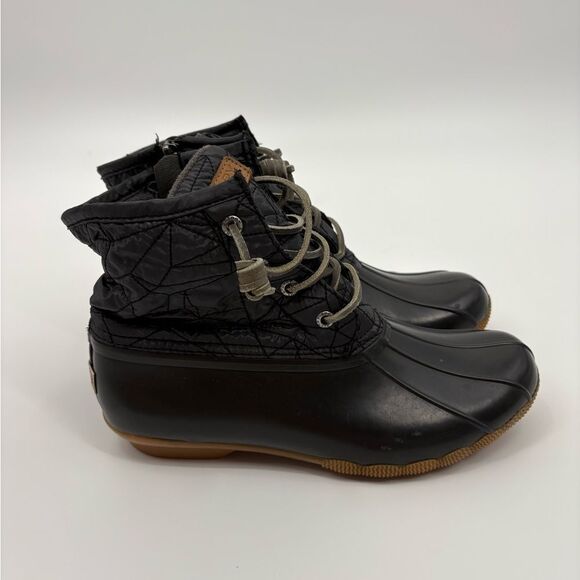 Sperry| Saltwater Quilted Duck Boot | size 8 - Picture 5 of 8